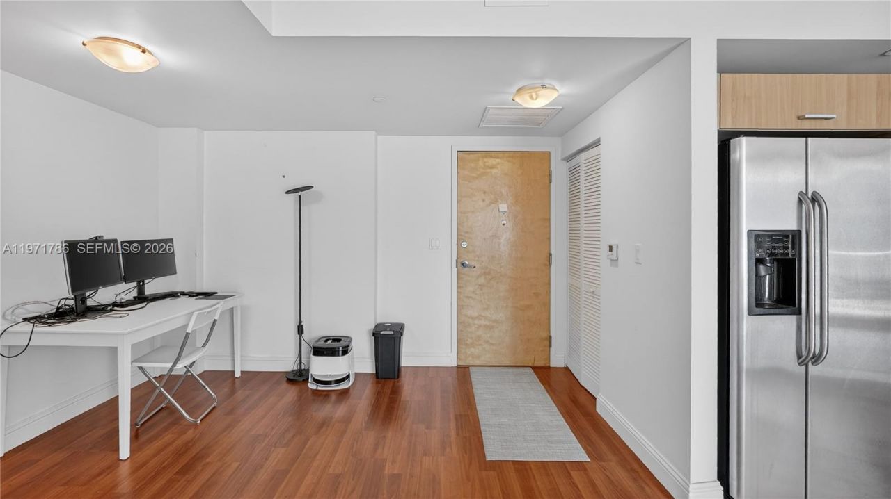 350 S Miami Ave , Unit 3108, Miami, FL 33130 Photo