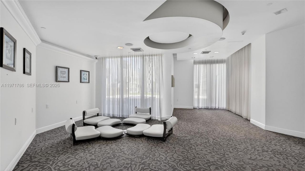 350 S Miami Ave , Unit 3108, Miami, FL 33130 Photo