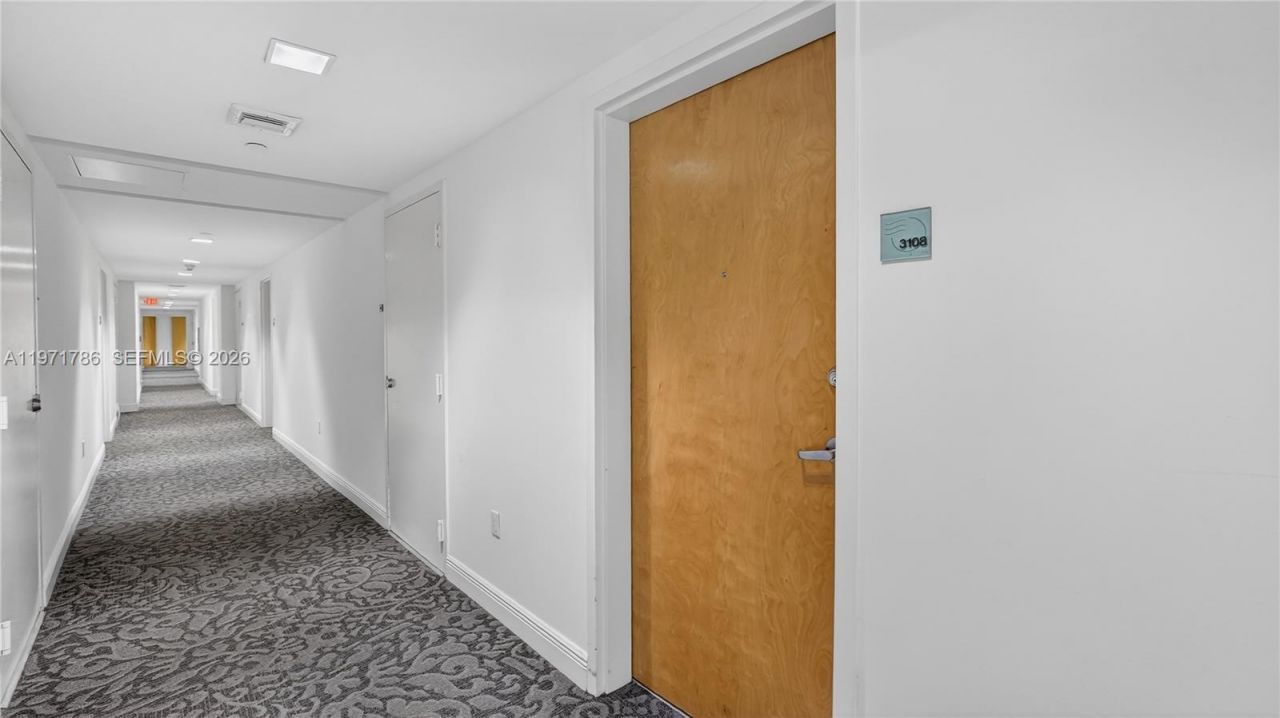 350 S Miami Ave , Unit 3108, Miami, FL 33130 Photo