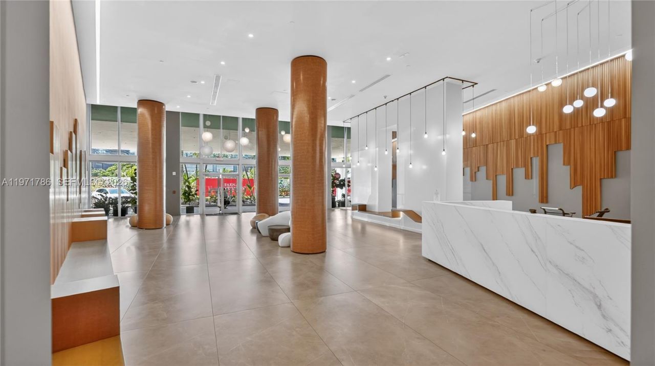 350 S Miami Ave , Unit 3108, Miami, FL 33130 Photo