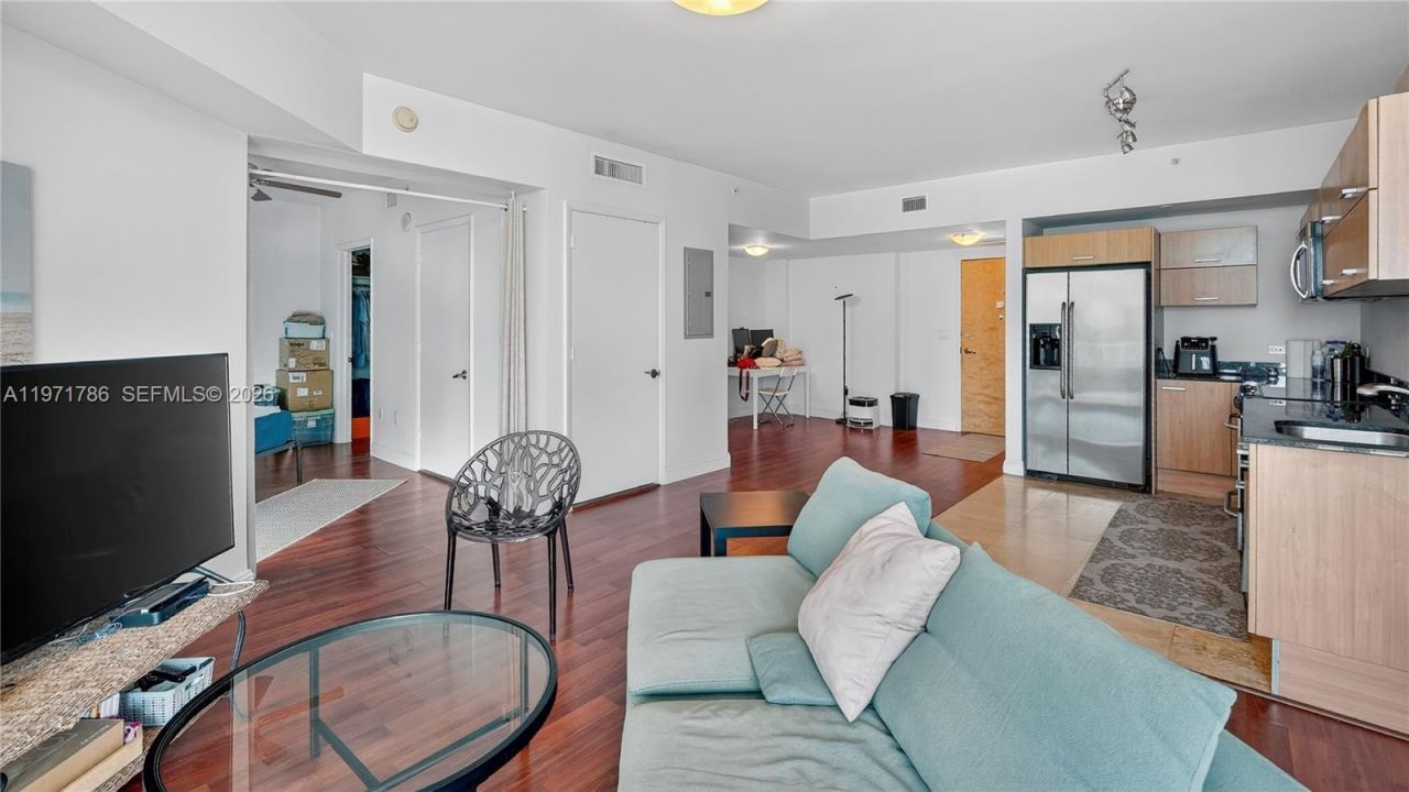 350 S Miami Ave , Unit 3108, Miami, FL 33130 Photo