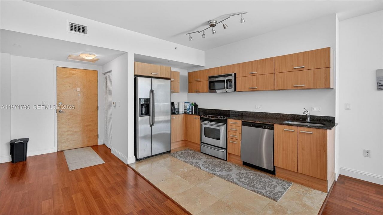 350 S Miami Ave , Unit 3108, Miami, FL 33130 Photo