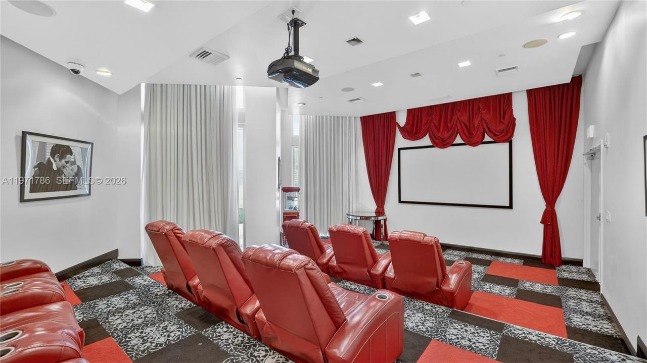 350 S Miami Ave , Unit 3108, Miami, FL 33130 Photo