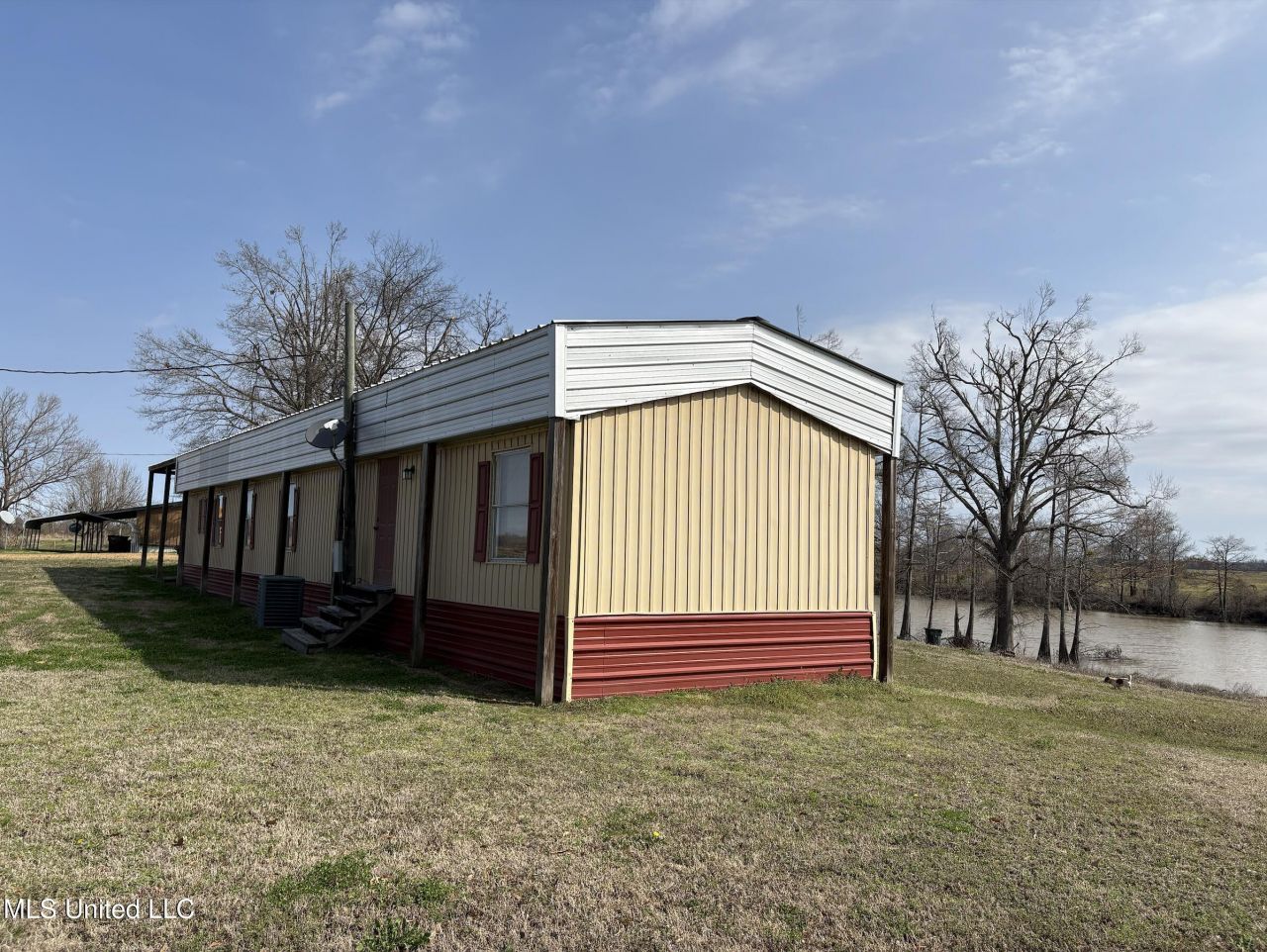152 Ed Hawkins Road, Yazoo City, MS 39194 Main Photo