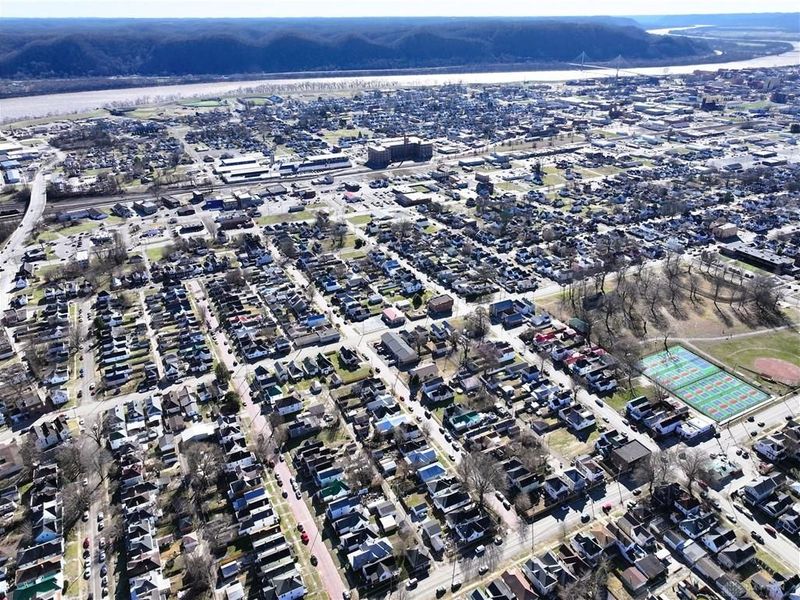 1810 High Street, Portsmouth, OH 45662 Photo 2