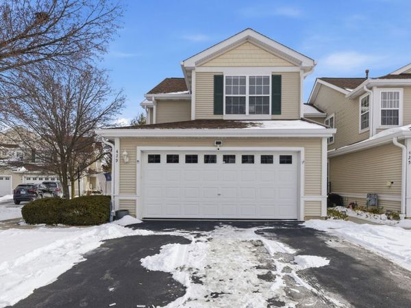 429 N Carlisle Court, Round Lake, IL 60073