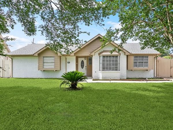 2140 CAROL SUE Avenue, Terrytown, LA 70056