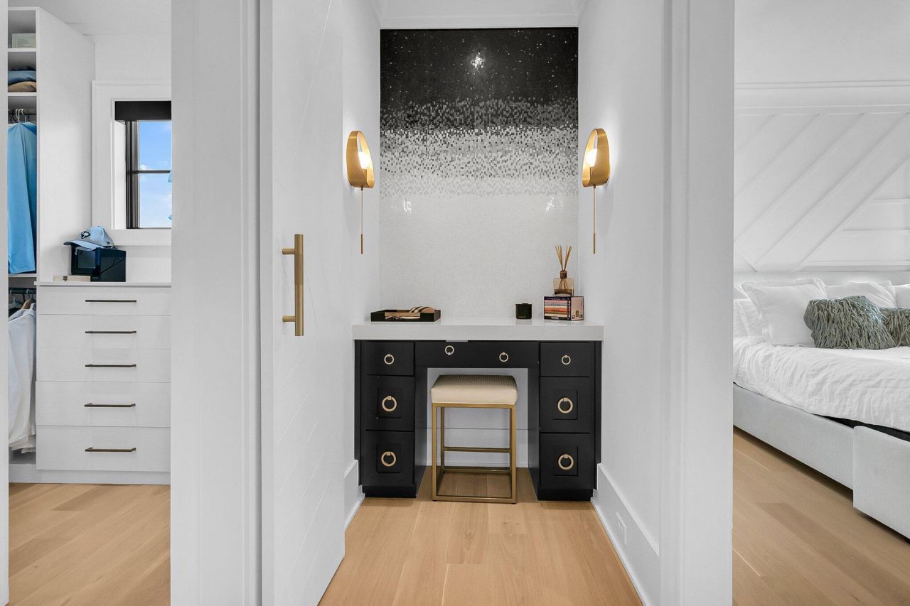 151 Brailsford Street Photo 42