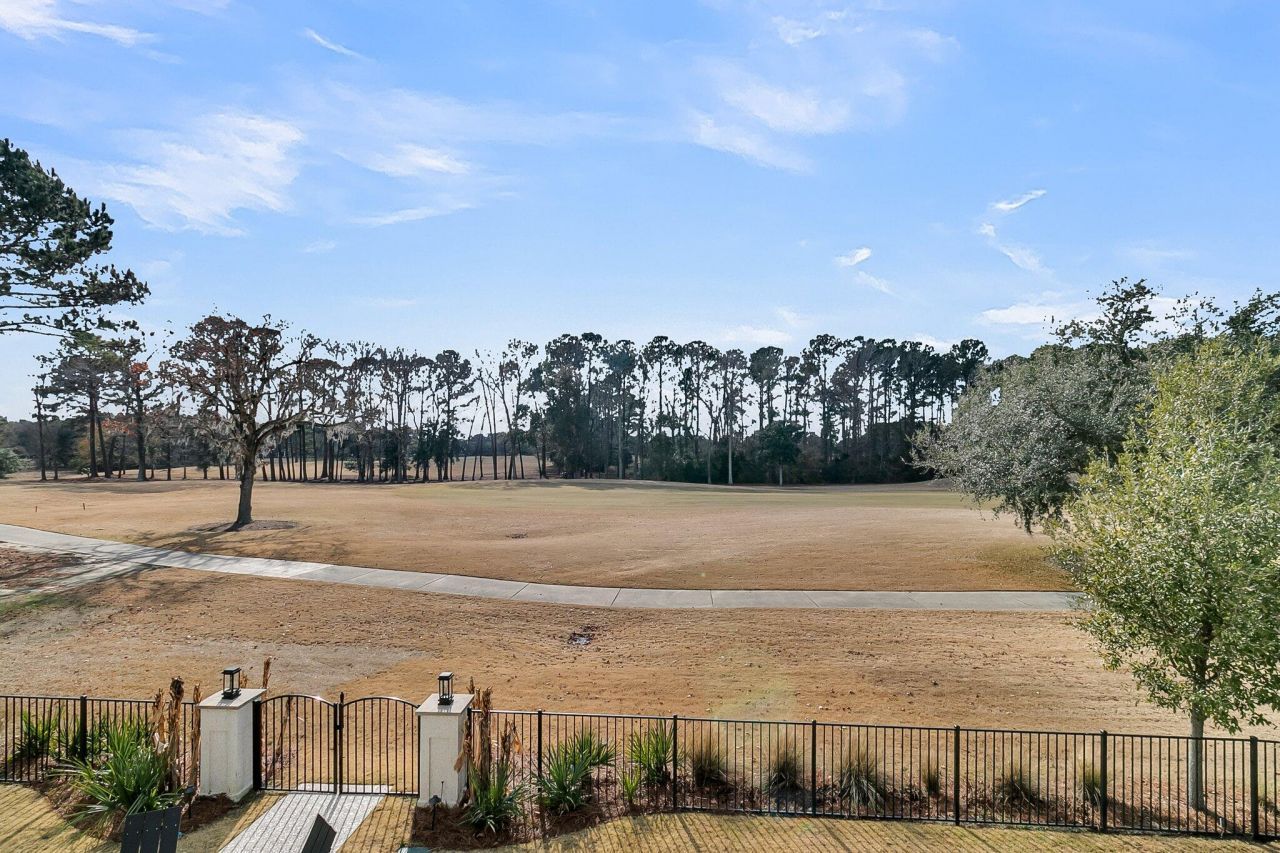 151 Brailsford Street Photo 6