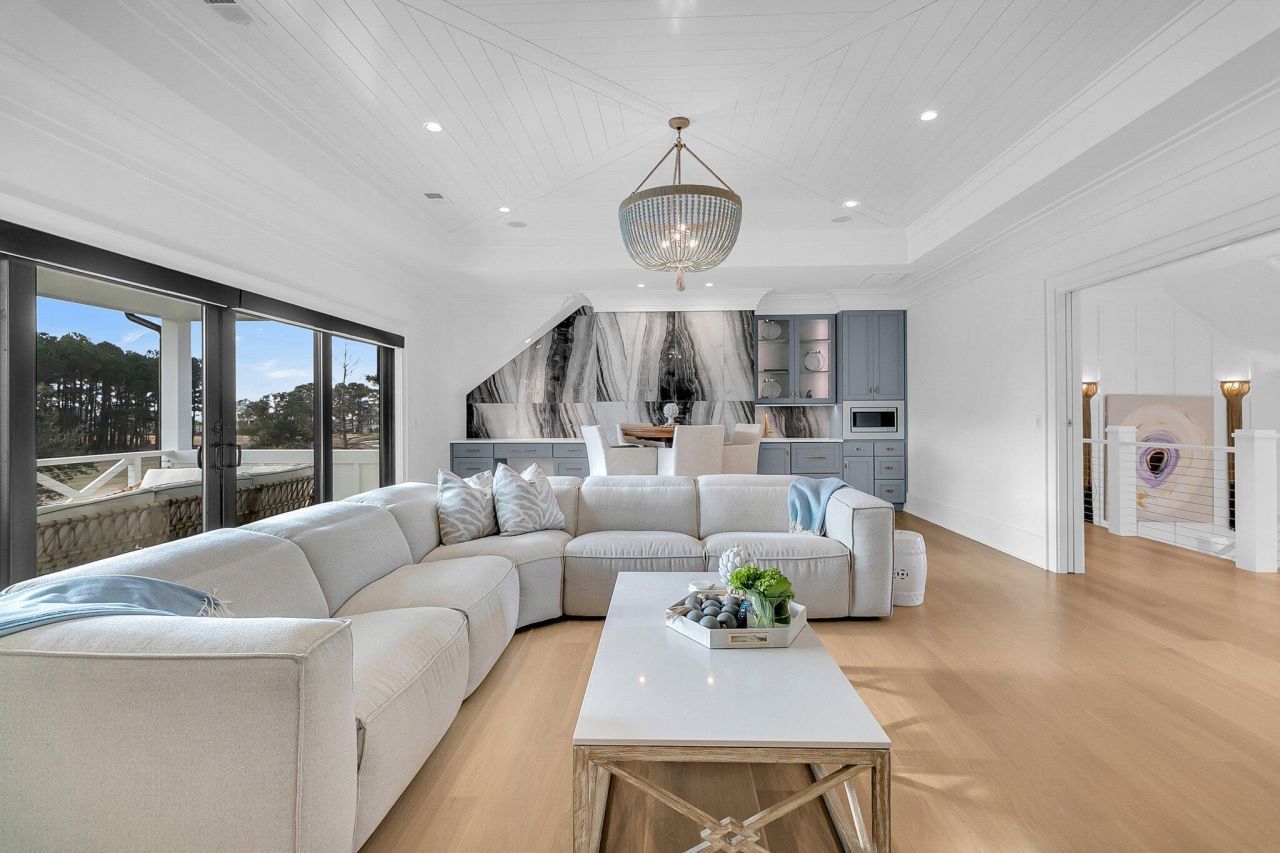 151 Brailsford Street Photo 66