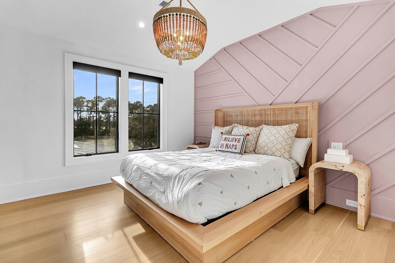 151 Brailsford Street Photo 73