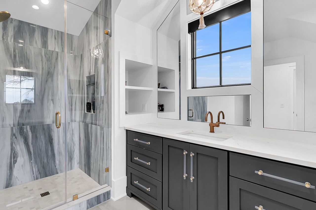 151 Brailsford Street Photo 77