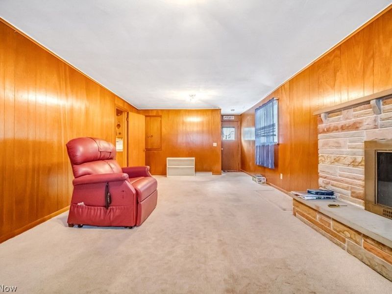 13458 Theeland Avenue NW, Uniontown, OH 44685 Photo 10