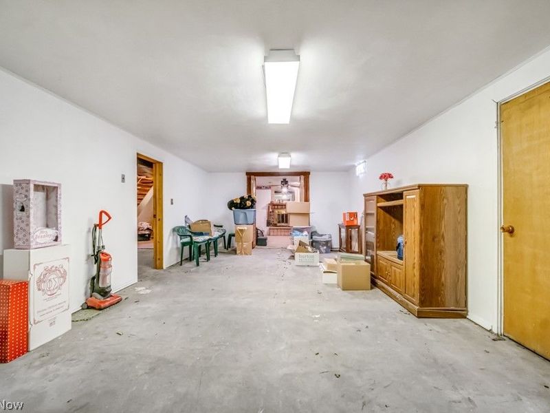 13458 Theeland Avenue NW, Uniontown, OH 44685 Photo 31