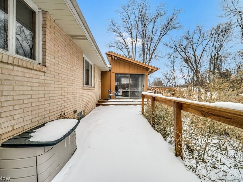 13458 Theeland Avenue NW, Uniontown, OH 44685 Photo 36