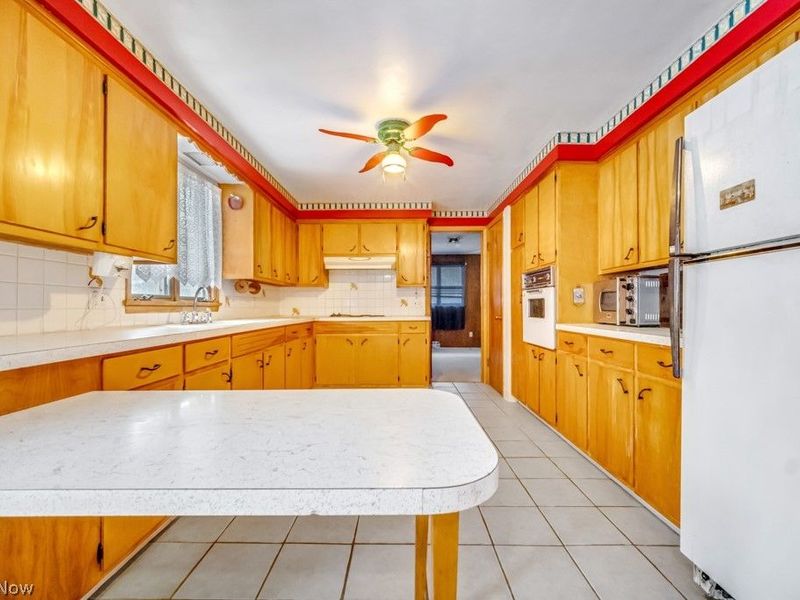 13458 Theeland Avenue NW, Uniontown, OH 44685 Photo 7