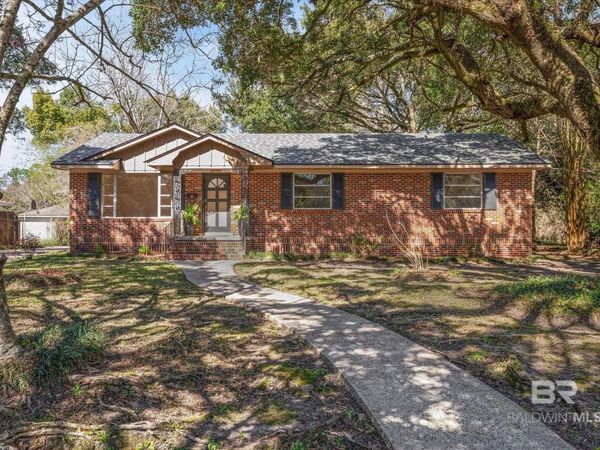 2756 Jennings Drive, Mobile, AL 36606