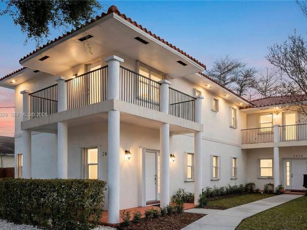 2870 SW 21st St , Miami, FL 33145