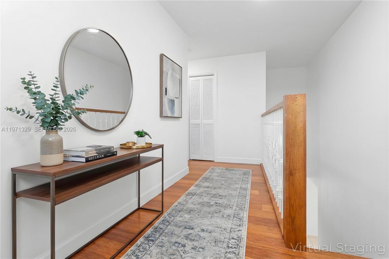 2870 SW 21st St , Miami, FL 33145 Photo