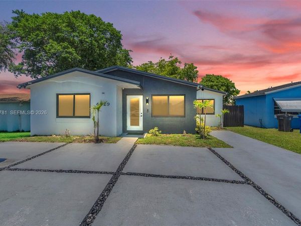 4029 SW 22nd St , West Park, FL 33023