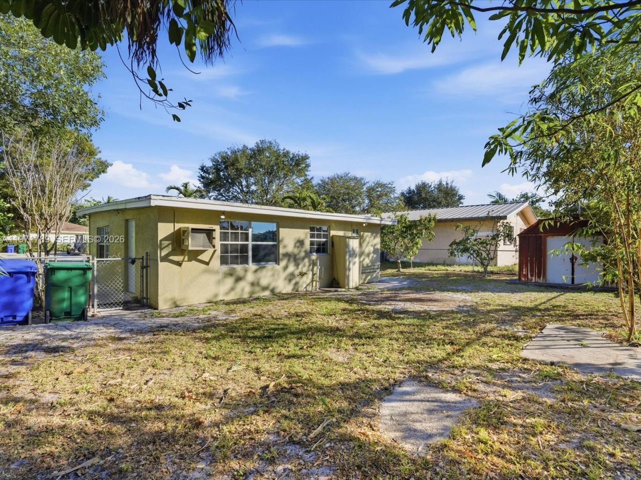 1561 SW 44th Ter, Fort Lauderdale, FL 33317 Photo