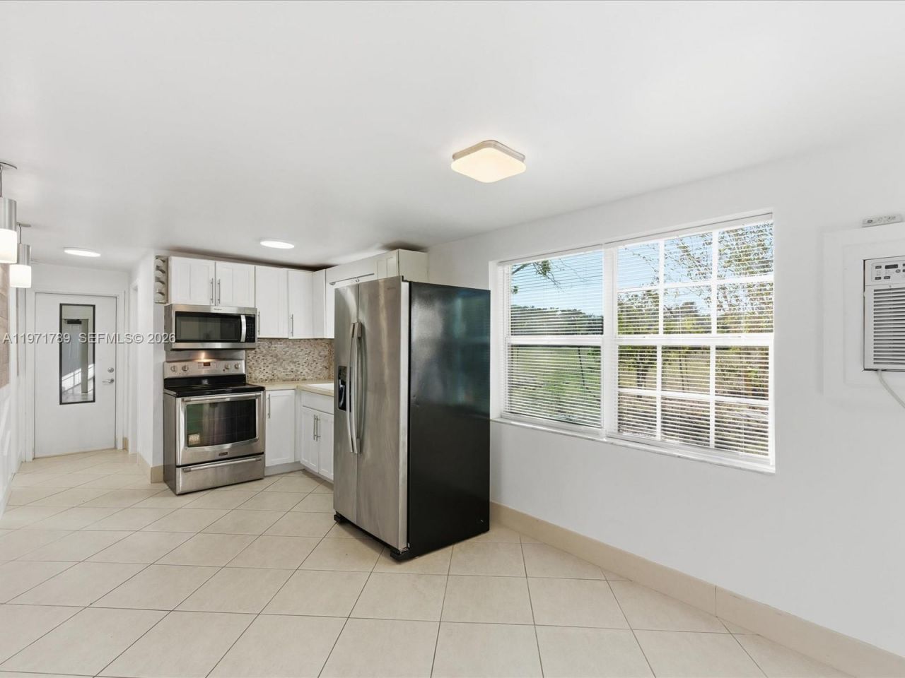 1561 SW 44th Ter, Fort Lauderdale, FL 33317 Photo