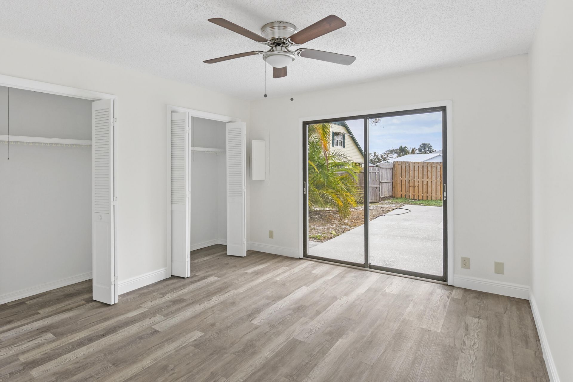 5666 SE Matousek Street, Stuart, FL 34997 Photo