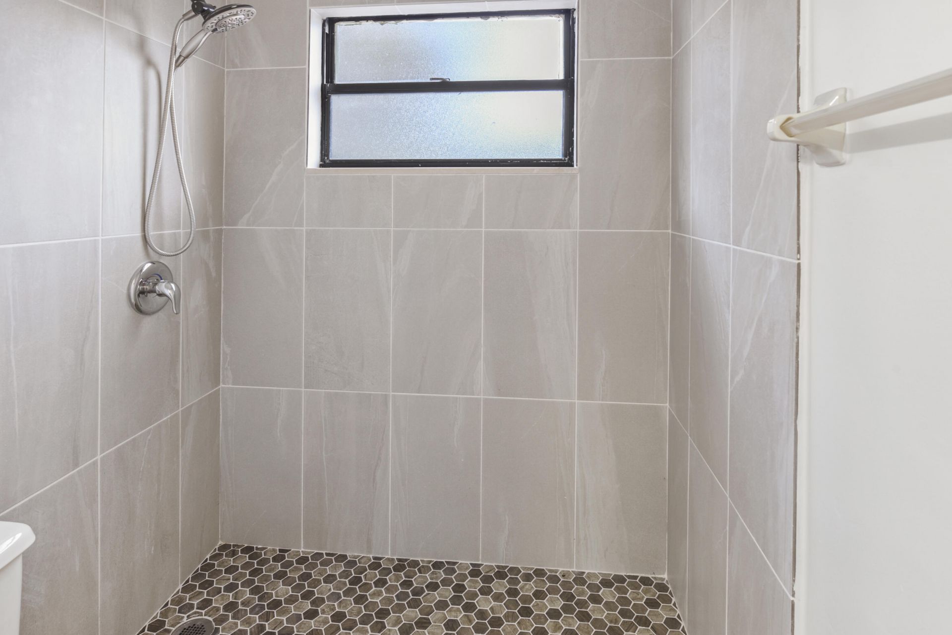 5666 SE Matousek Street, Stuart, FL 34997 Photo