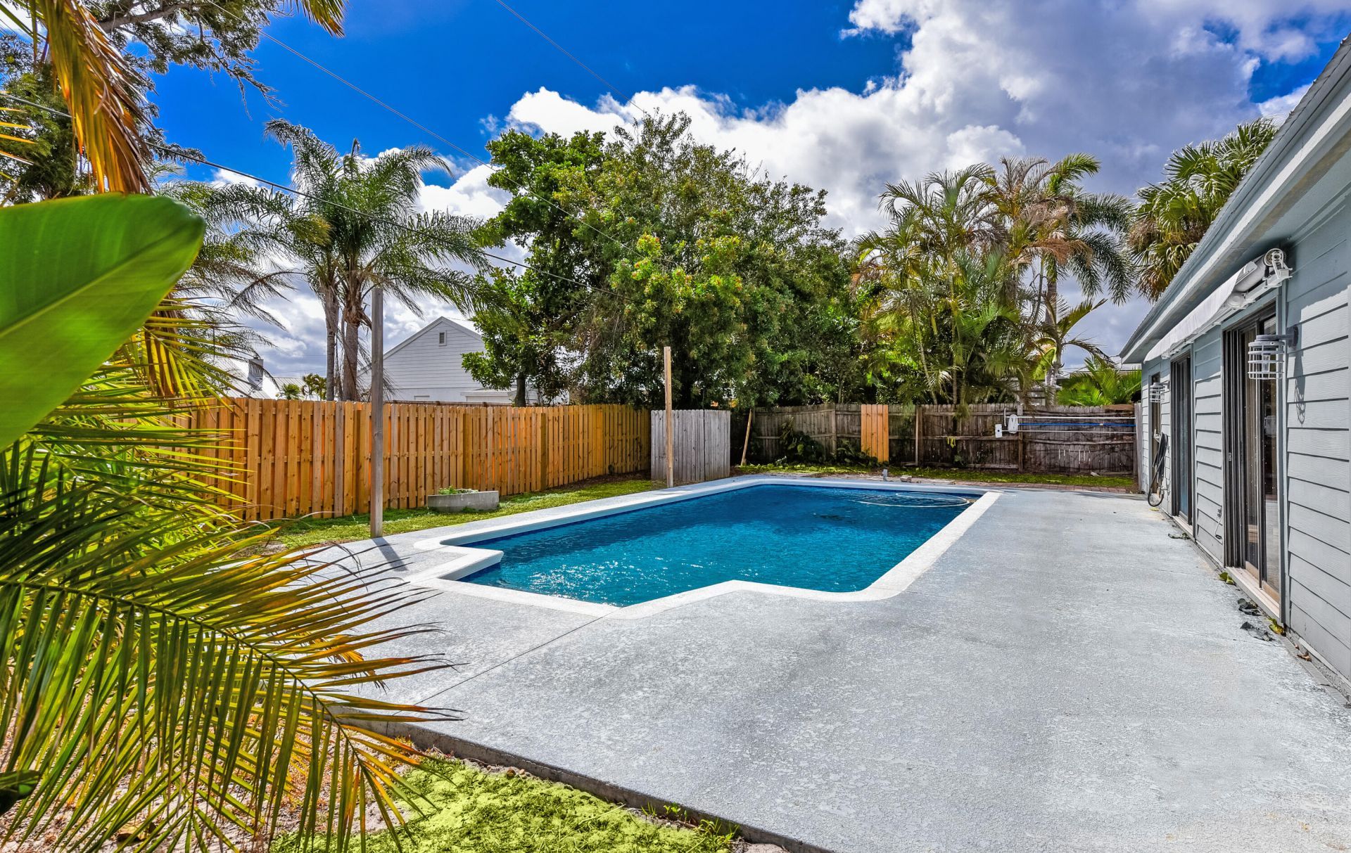 5666 SE Matousek Street, Stuart, FL 34997 Photo
