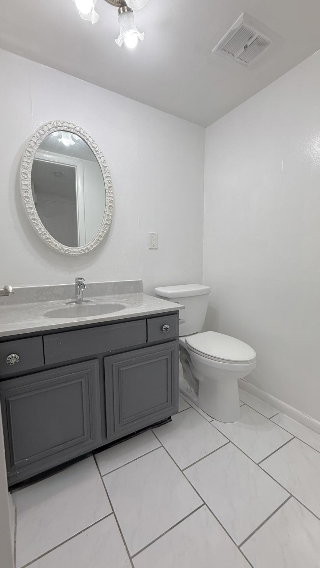 1739 Embassy Drive, Unit 202, West Palm Beach, FL 33401 Photo