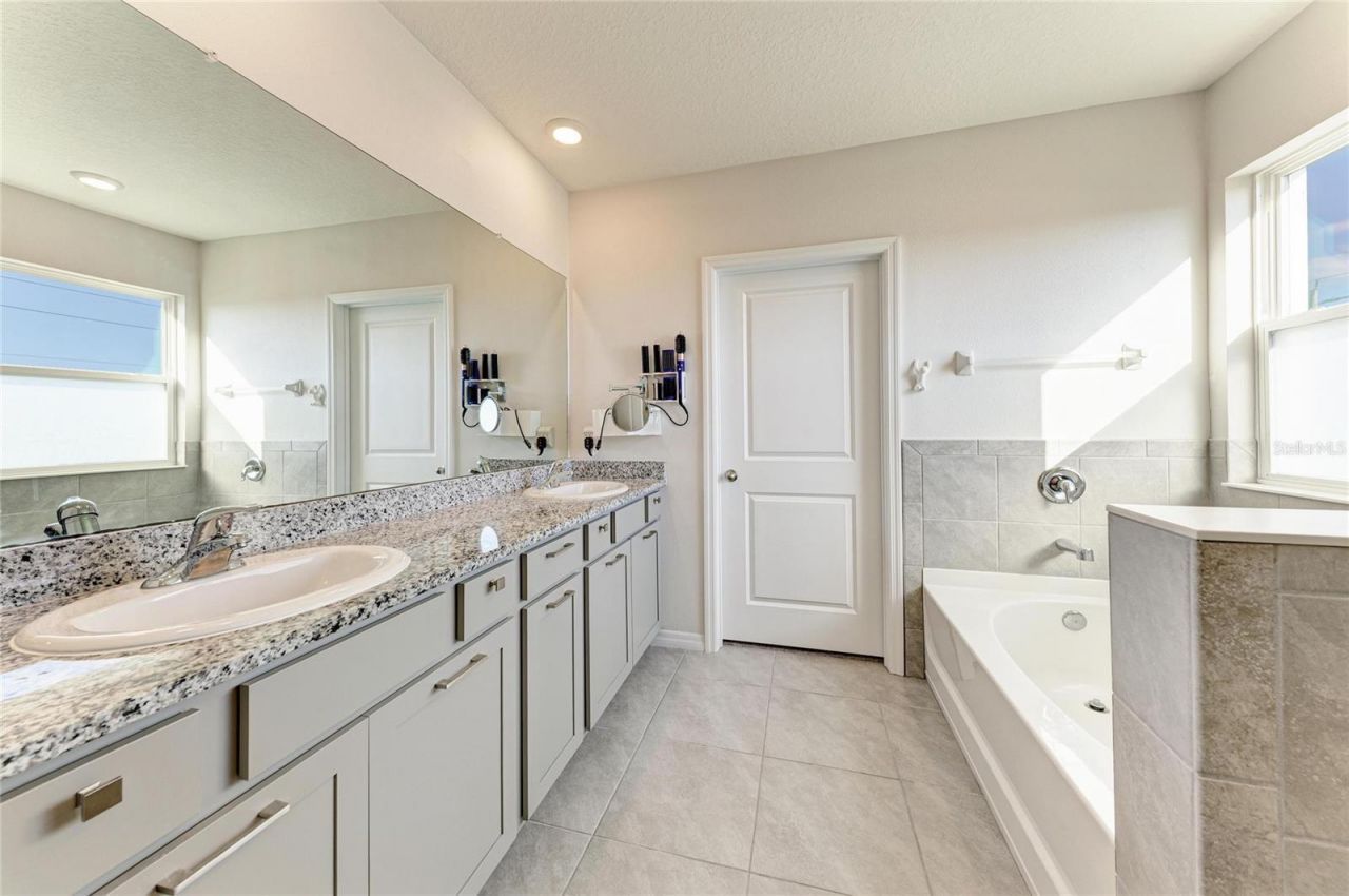 3804 Turning Tides Terrace , Bradenton, FL 34208 Photo
