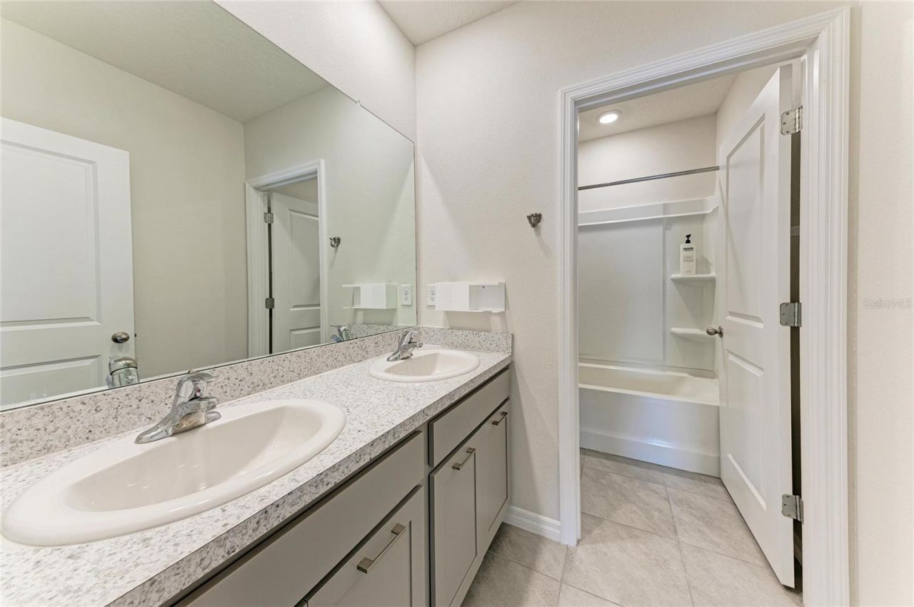 3804 Turning Tides Terrace , Bradenton, FL 34208 Photo