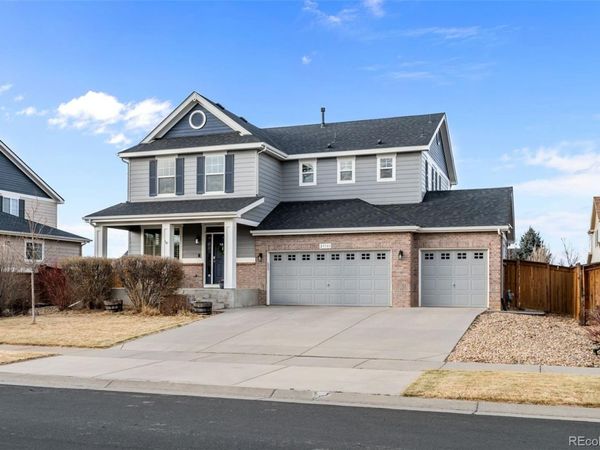 25183 E 2nd Avenue, Aurora, CO 80018