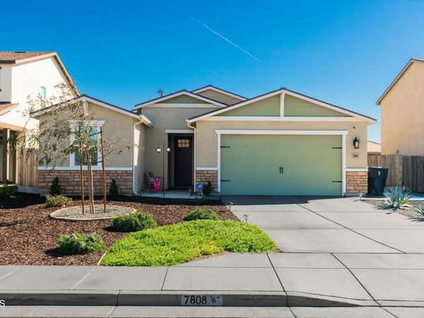 7808 Martian River Street, Bakersfield, CA 93311