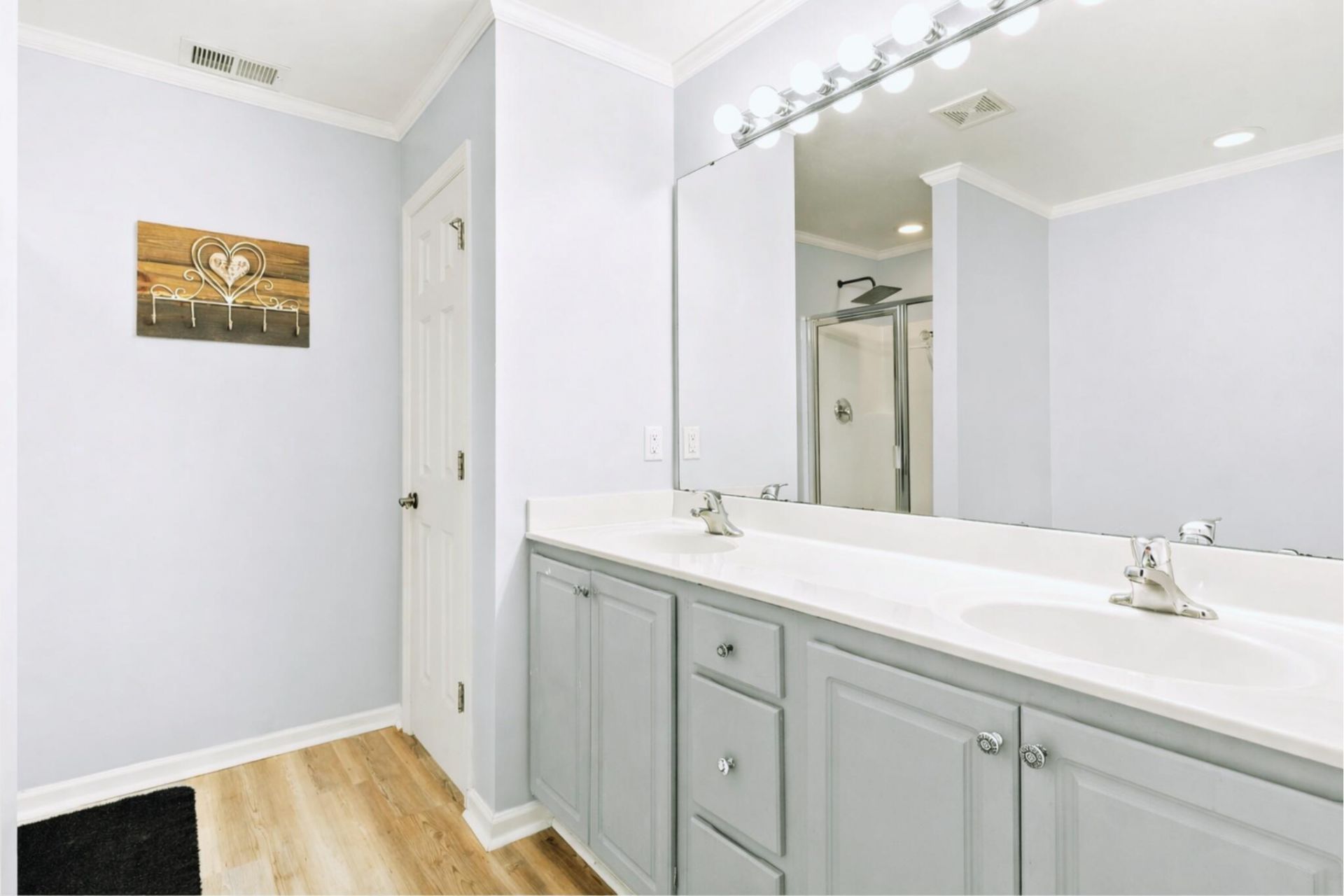 415 Black Horse Road Photo 14