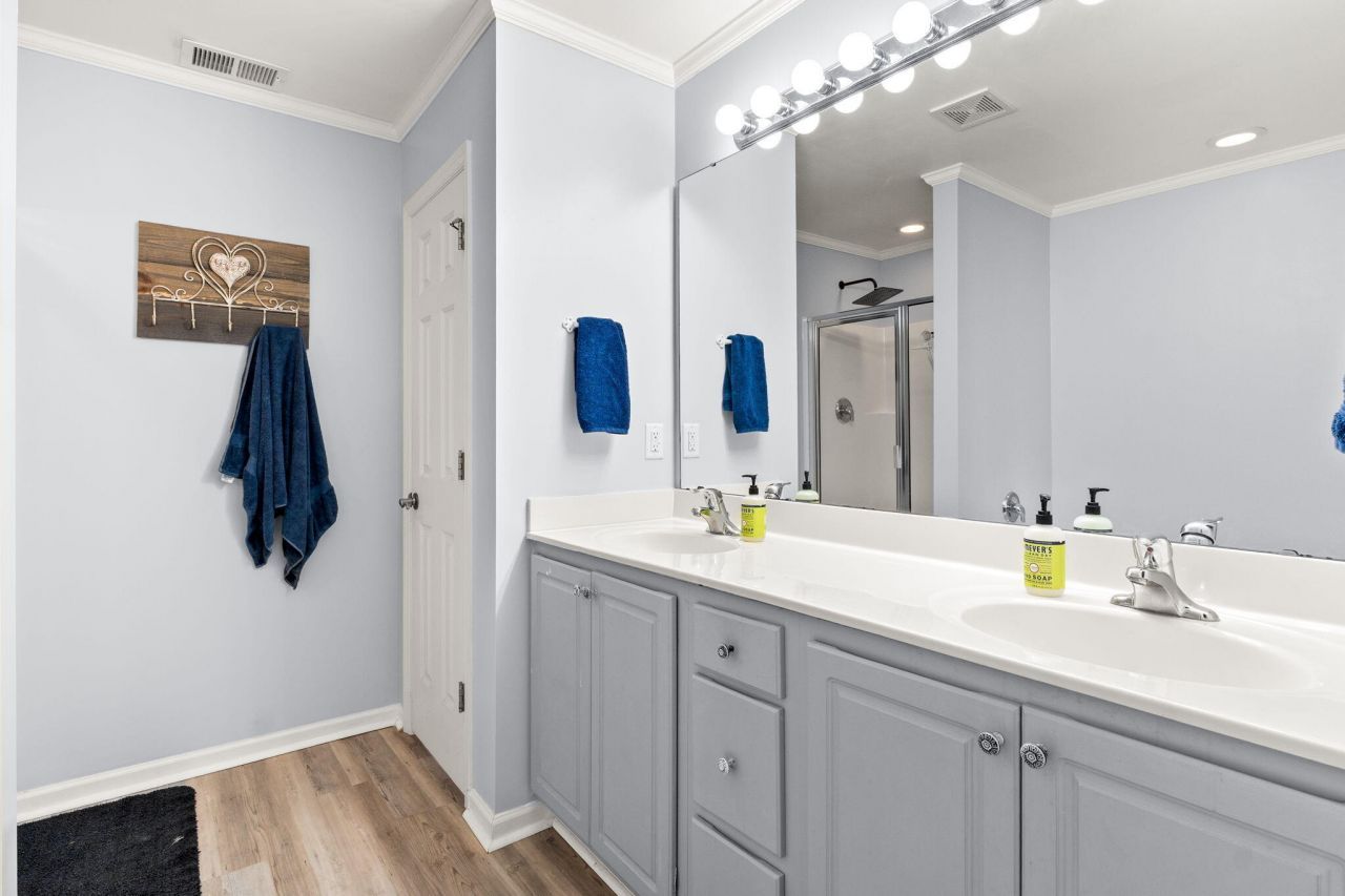 415 Black Horse Road Photo 15