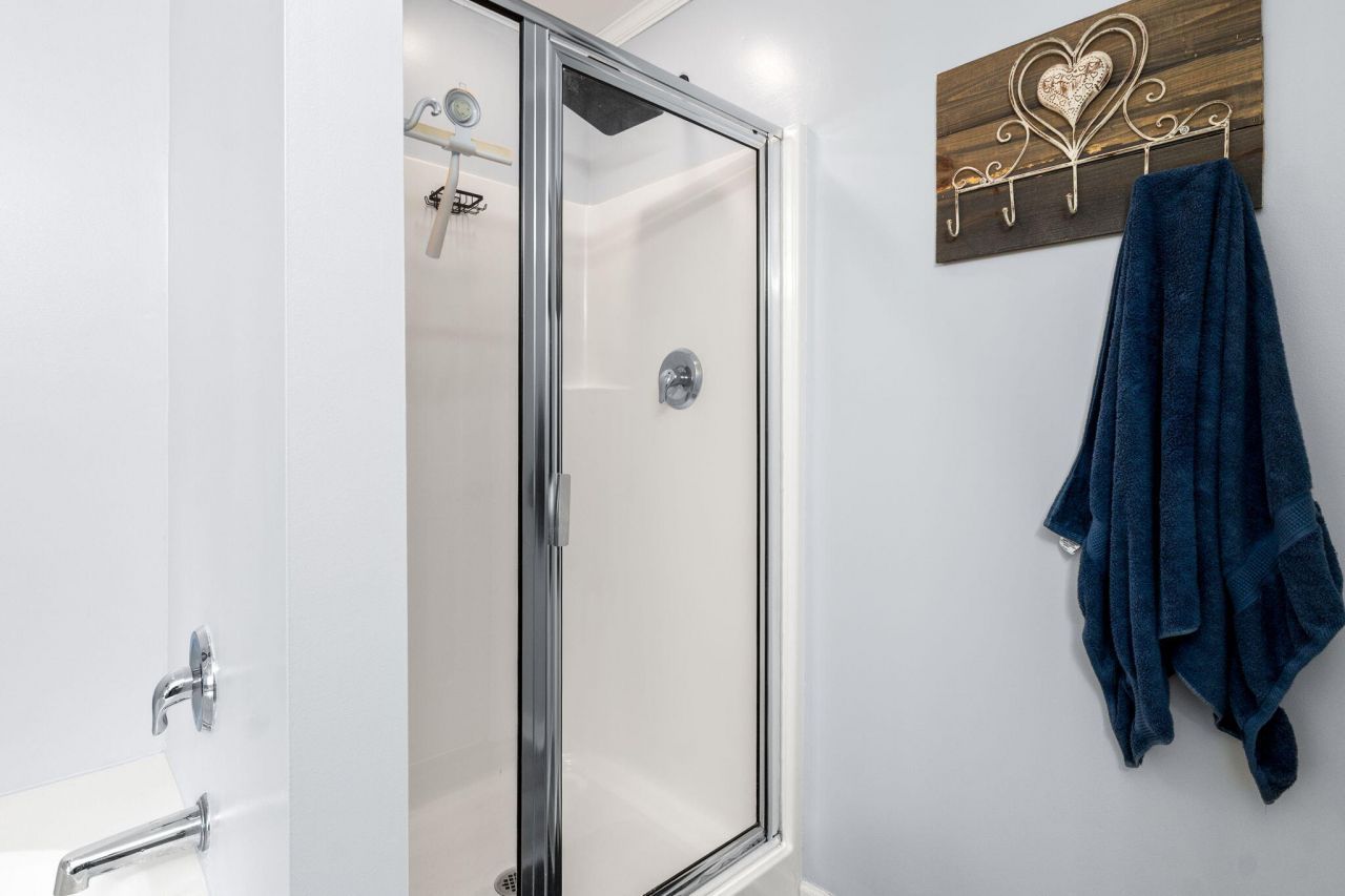 415 Black Horse Road Photo 17