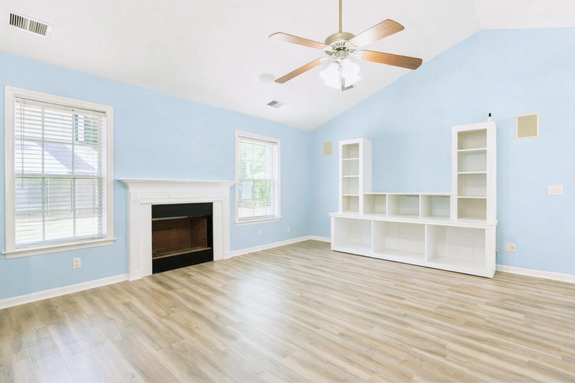 415 Black Horse Road Photo 23