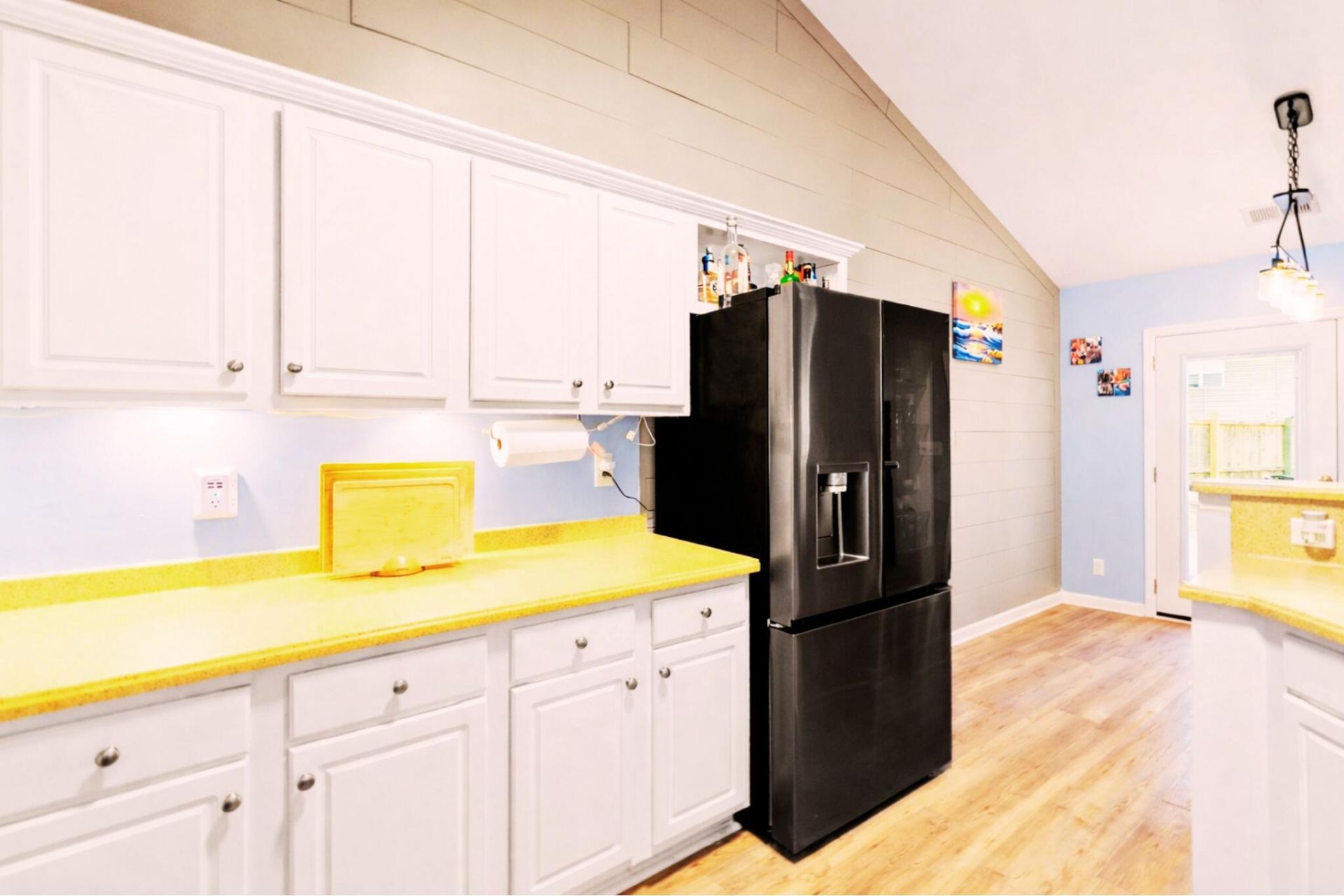 415 Black Horse Road Photo 32