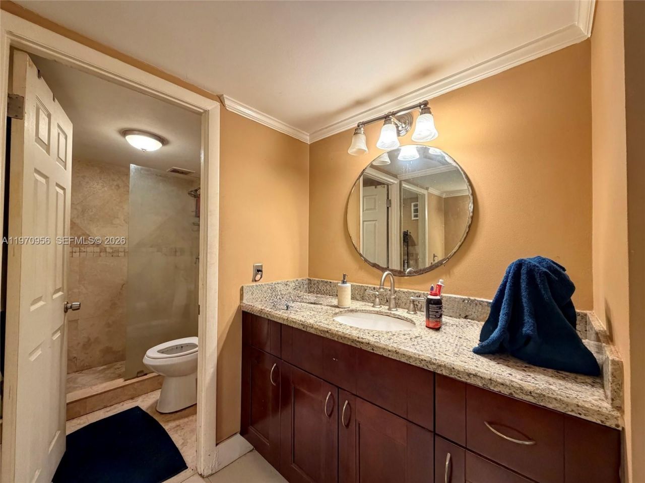 661 NE 195th St, Unit 104, Miami, FL 33179 Photo