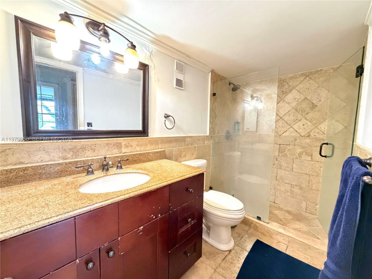 661 NE 195th St, Unit 104, Miami, FL 33179 Photo