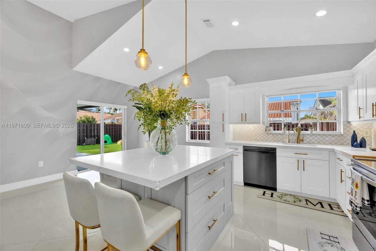 4260 SW 153rd Pl, Miami, FL 33185 Photo