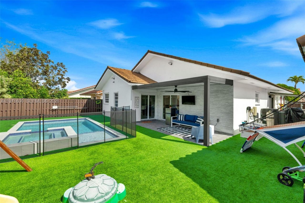 4260 SW 153rd Pl, Miami, FL 33185 Photo