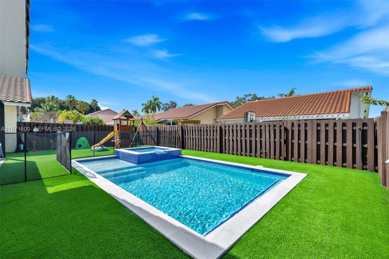 4260 SW 153rd Pl, Miami, FL 33185 Photo