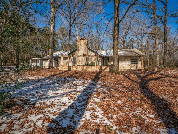 946 CR 1577, Hughes Springs, TX 75656