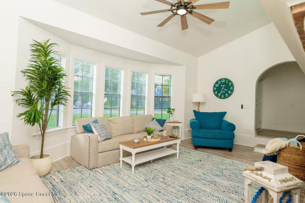 999 Sunswept Road Ne, Palm Bay, FL 32905 Photo