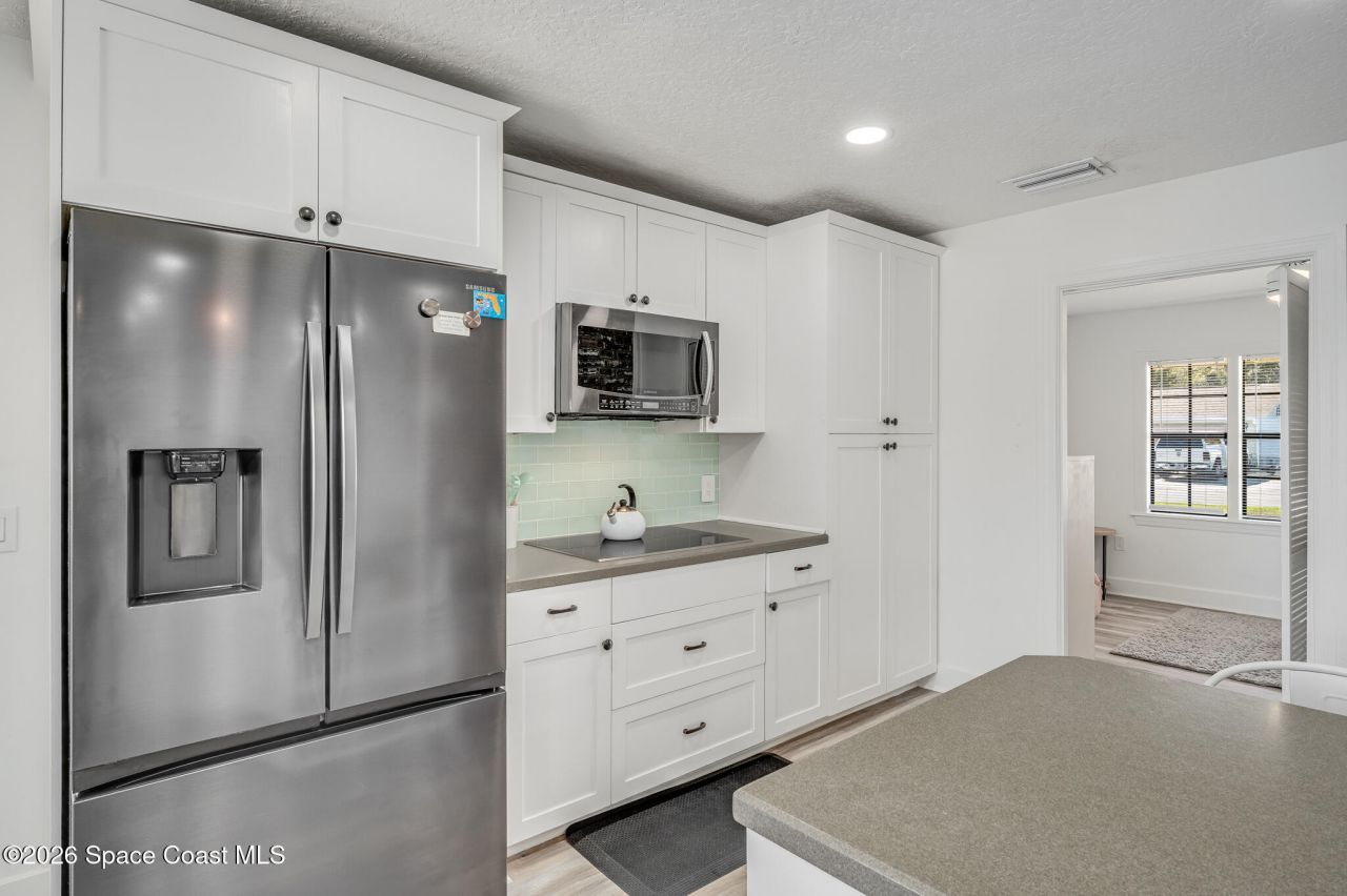 999 Sunswept Road Ne, Palm Bay, FL 32905 Photo