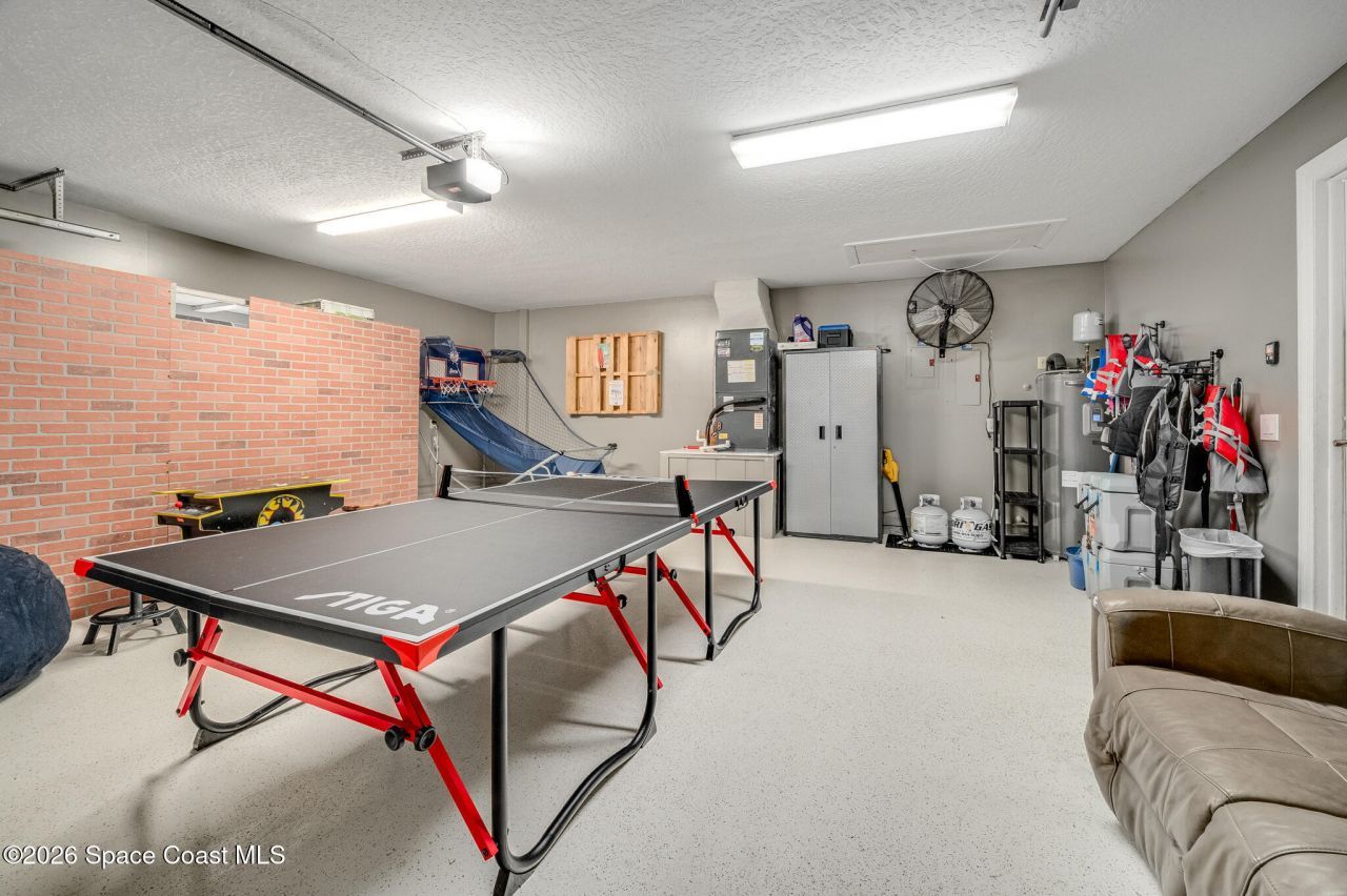 999 Sunswept Road Ne, Palm Bay, FL 32905 Photo