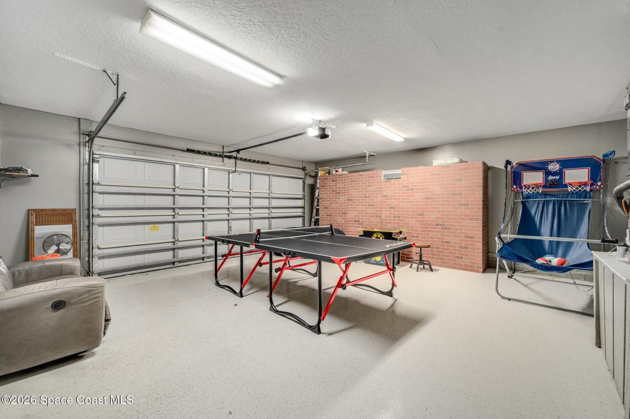 999 Sunswept Road Ne, Palm Bay, FL 32905 Photo