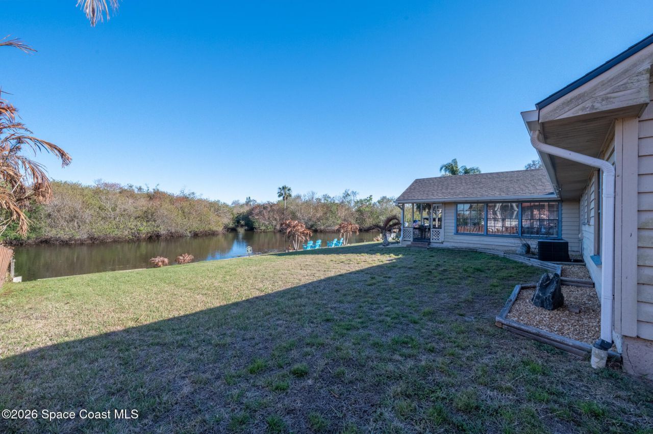 999 Sunswept Road Ne, Palm Bay, FL 32905 Photo